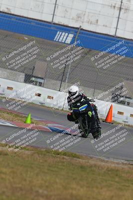 media/Nov-26-2022-Fastrack Riders (Sat) [[b001e85eef]]/Level 1/Session 3 Outside Turn 9/